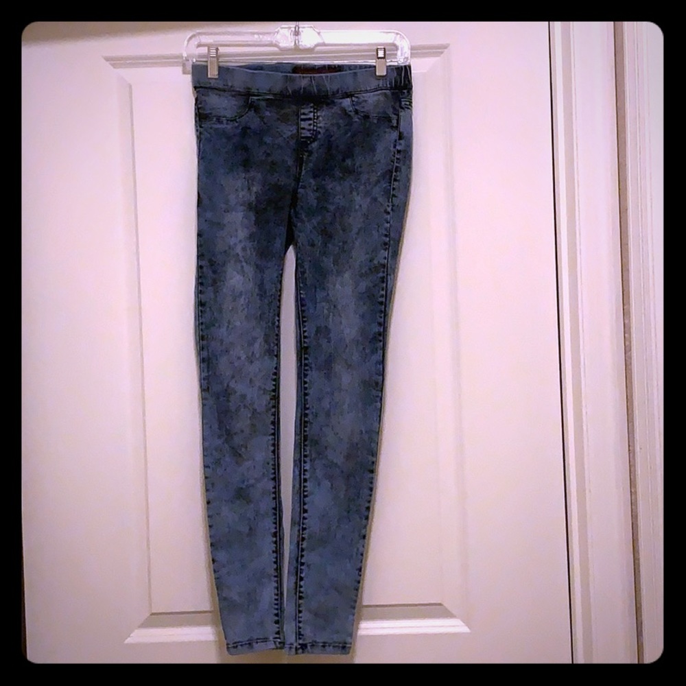 Medium wash Jeggings Size 3-5